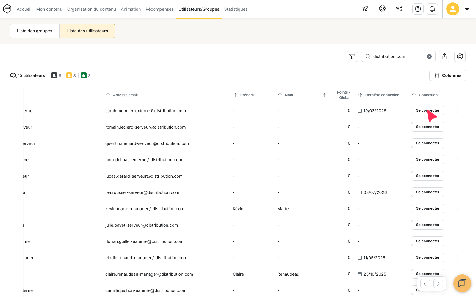 Utilisateurs/Groupes > Liste des utilisateurs : la colonne « Connexion » et le bouton « Se connecter » sur la ligne d’un apprenant, à droite de « Dernière connexion »